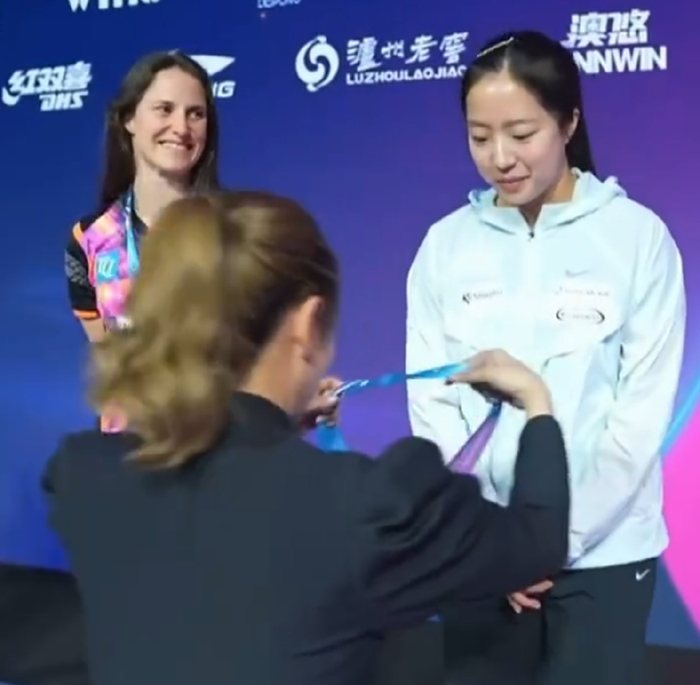 Kaiyun中国官网-21岁申裕斌直言铜牌不满足！复仇世三仅为开始 捐款1亿韩元人美心善|世界杯|莎宾·温特|杭州亚运会|刘诗雯|捐赠_新浪体育_新浪新闻